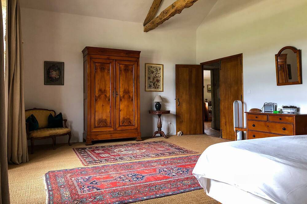 Isolé, nouvellement restauré 14c de luxe colline ferme située sur 10 hectares in Condom, Gers