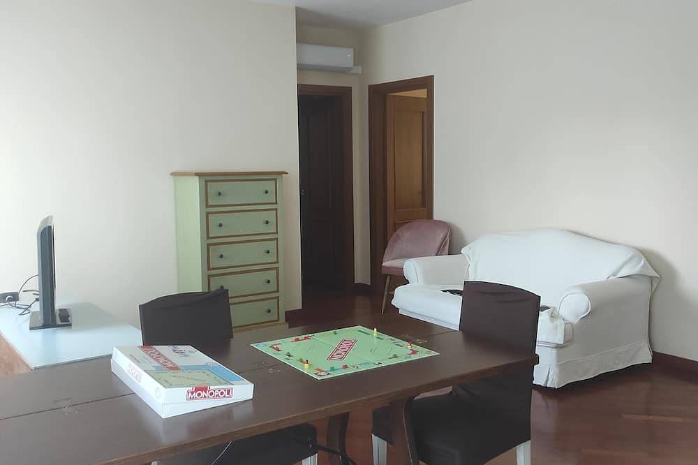 Entire apartment, Apartment in the center outside ztl A 8 min. from Marmore Falls in Terni, Terni Province