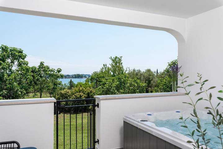 Ferienhaus für 4 Personen, mit Balkon/Terrasse in Porec und Umgebung - 3