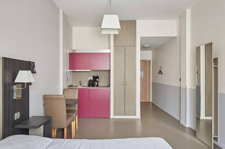 Appartement entier, Studio confortable + lumineux, près de la route des grands crus in Dijon, Région de Dijon