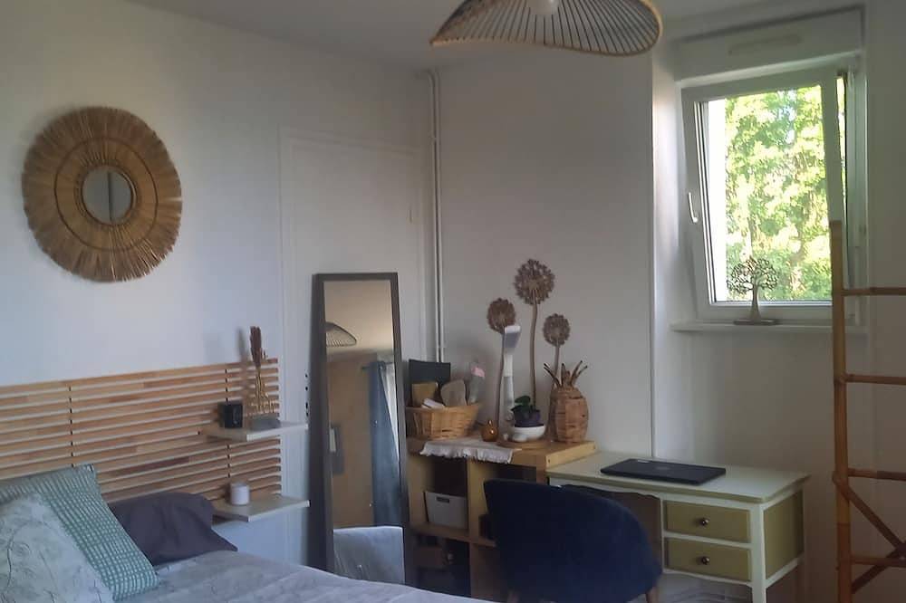 Ganze Wohnung, Sea view apartment close to the cable car and Capucins in Brest, Brest und Umgebung