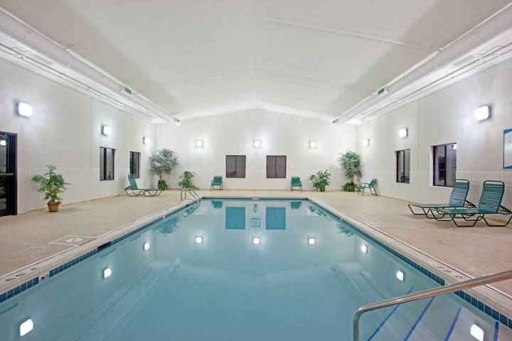 Ganzes Studio, Studio für 2 Personen mit Pool in Lincolnshire (USA), Lake County (IL)