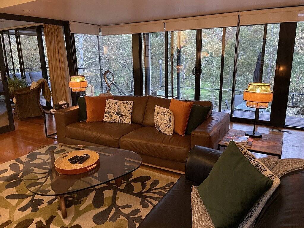 Springs Spa Villa, Luxusunterkunft in Hepburn Springs, Hepburn Shire