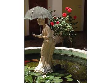 Villa in Santa Eulària des Riu, East Ibiza für 6 