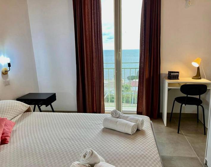 Casa vacanza per 4 persone, con Balcone e Terrazza nonché Panorama a Porto Palo