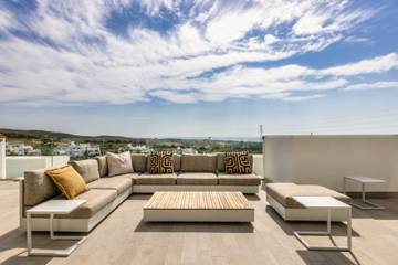 Holiday Rental for 6 People in Alcazaba Lagoon, Casares, Photo 4