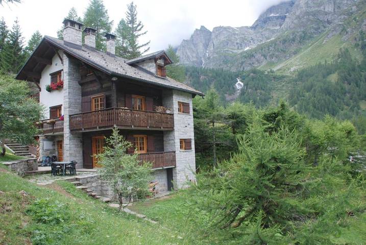 Gîte pour 5 personnes, avec vue ainsi que jardin et balcon dans Alpe Devero - 3