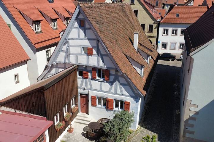 Ferienhaus für 8 Personen, mit Garten in Weißenburg in Bayern