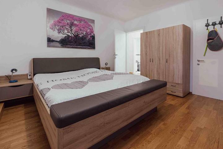 Ferienwohnung für 2 Personen, mit Ausblick in Salzburg - 2