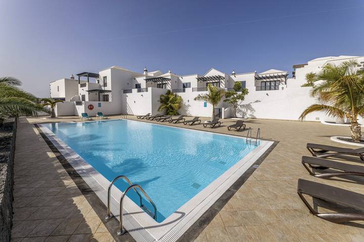 Casa vacanza per 4 persone, con piscina e terrazza nonché giardino a San Marcial del Rubicon