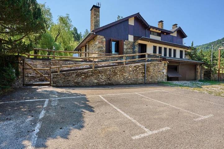 Apartamento de vacaciones para 10 personas, con jardín y vistas - 1