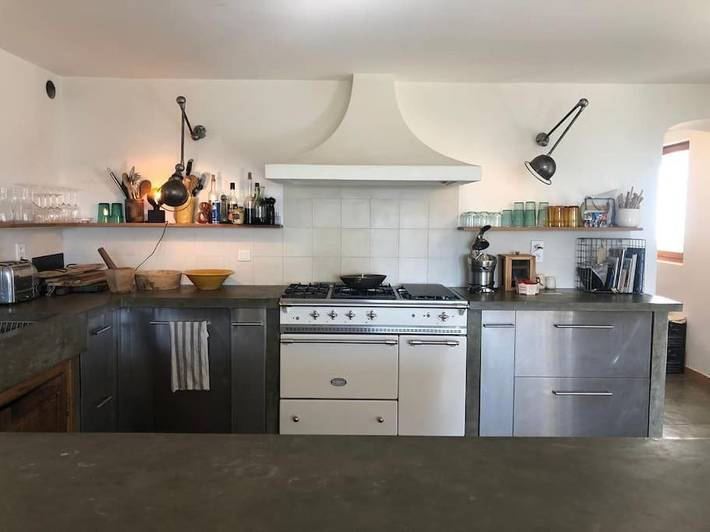 Location de vacances pour 14 personnes, avec terrasse ainsi que vue et piscine, animaux acceptés à La Roche-sur-le-Buis - 2