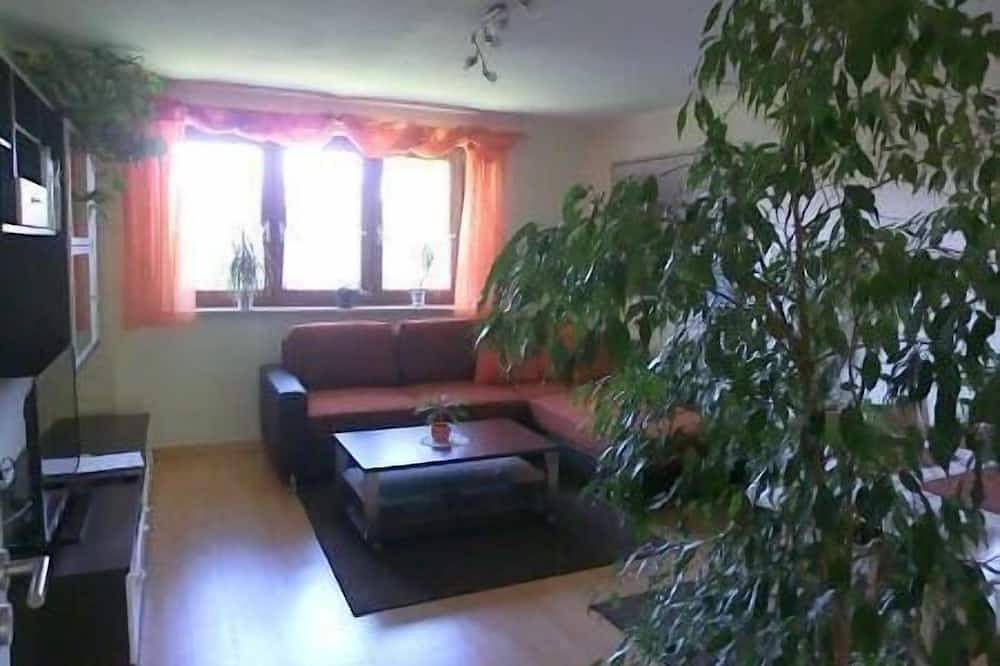 Ganze Wohnung, Ferienwohnung Grafing für 1 - 4 Personen mit 1 Schlafzimmer - Ferienwohnung in Grafing, Oberbayern