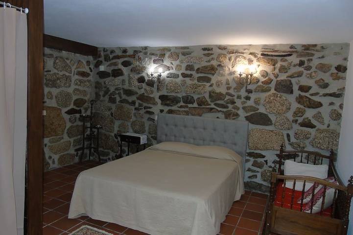 Quinta Da Chouza Agroturismo en Enotourismo 2 Kamers - Privéstrand - Gratis wifi in Veade, Gagos e Molares, Braga District