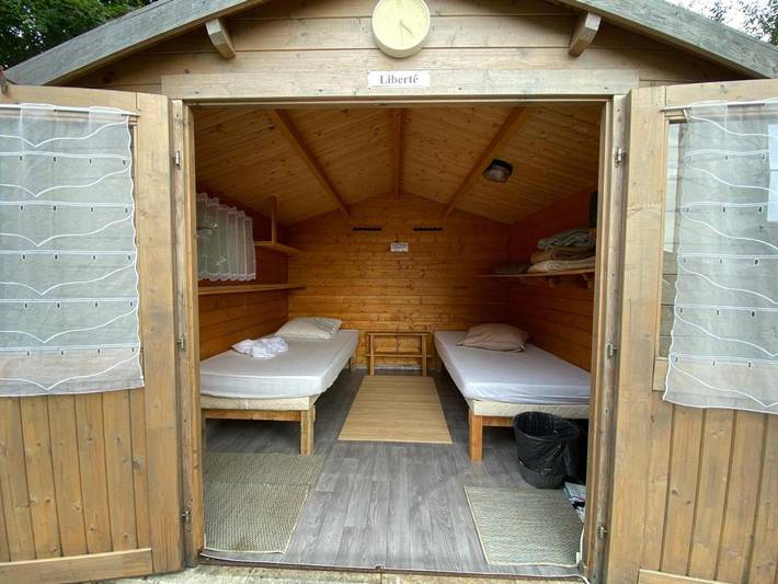 Gîte pour 2 personnes, avec Jacuzzi et Jardin ainsi que Piscine et Vue à Cabrerets - 2