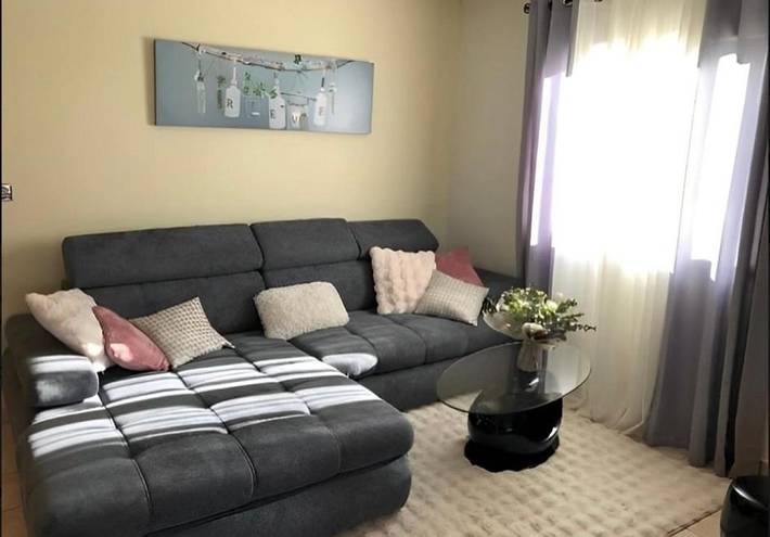 Location de vacances pour 2 personnes, avec jardin et terrasse ainsi que vue et piscine à Aouste-sur-Sye - 3