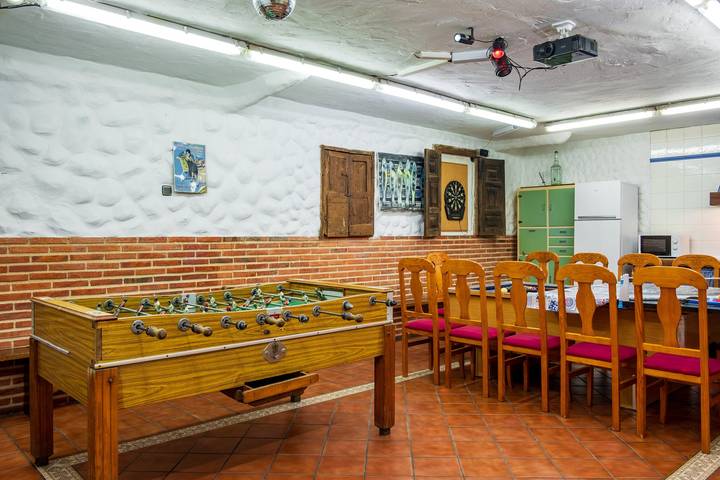 Casa rural para 12 personas, con Balcón además de Jacuzzi y Sauna en Provincia de Palencia - 2