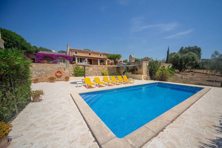 Finca für 7 Personen, mit Balkon und Garten in Felanitx