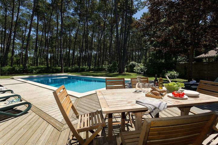 Villa pour 8 personnes, avec Balcon ainsi que Jardin et Piscine à Moliets-et-Maa