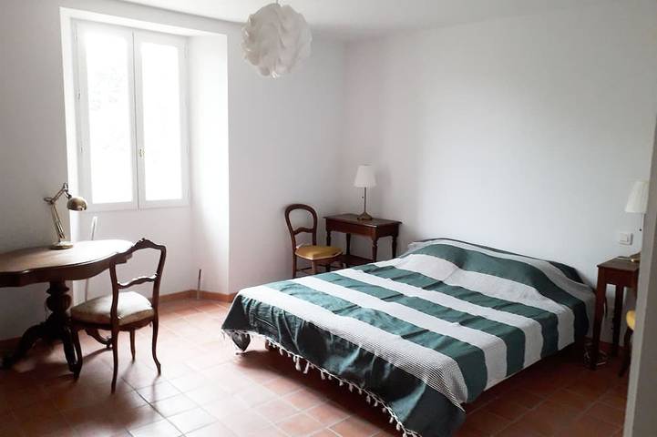 Location de vacances pour 8 personnes, avec terrasse et jardin, animaux acceptés à Malemort-du-Comtat - 2