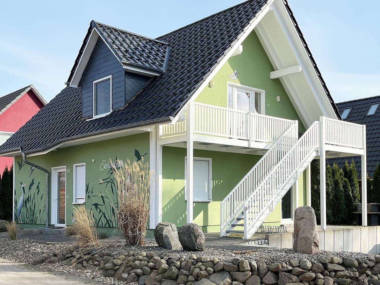 Ganze Wohnung, Modernes Ferienapartment mit Balkon in Röbel/Müritz in Röbel, Müritz