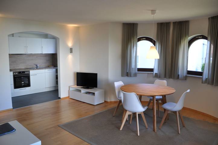 Ganze Wohnung, Haus Kubus - Ferienwohnung 4, 70qm, 1 Schlafzimmer, 1 Wohn-/Schlafraum, max. 4 Pers. in Langenargen, Region Bodensee-Oberschwaben