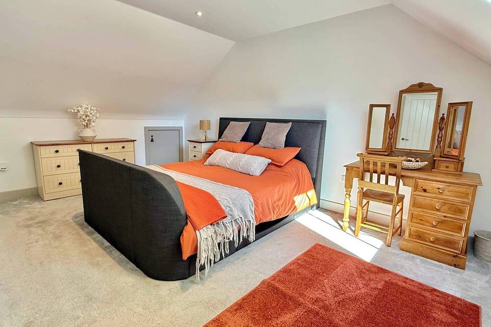 Charming Barn Annex with Stables New Forest Escape in Ringwood, Hampshire