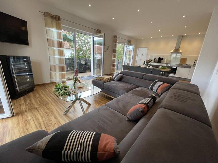 Ferienwohnung für 5 Personen, mit Terrasse und Garten sowie Ausblick