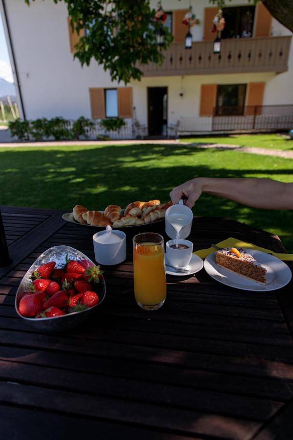 Ferienhaus für 2 Personen, mit Terrasse und Garten in Nals