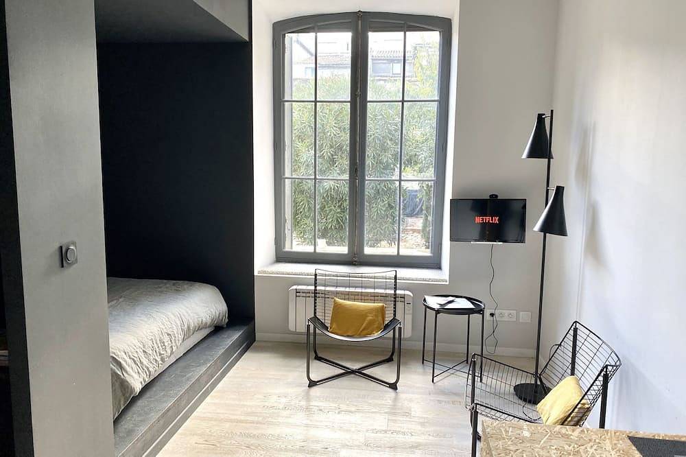 Appartement De Vacances pour 2 Personnes dans Carcassonne, Canal du Midi