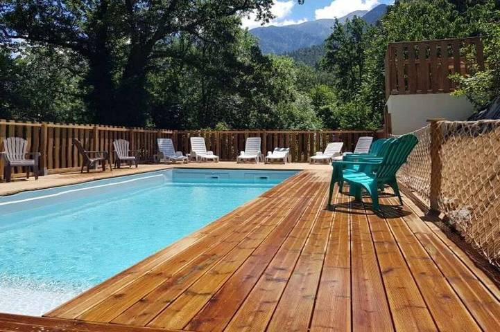 Camping 2 étoiles - Piscine  - ccbfide in Vernet-les-Bains, Parc naturel régional des Pyrénées catalanes