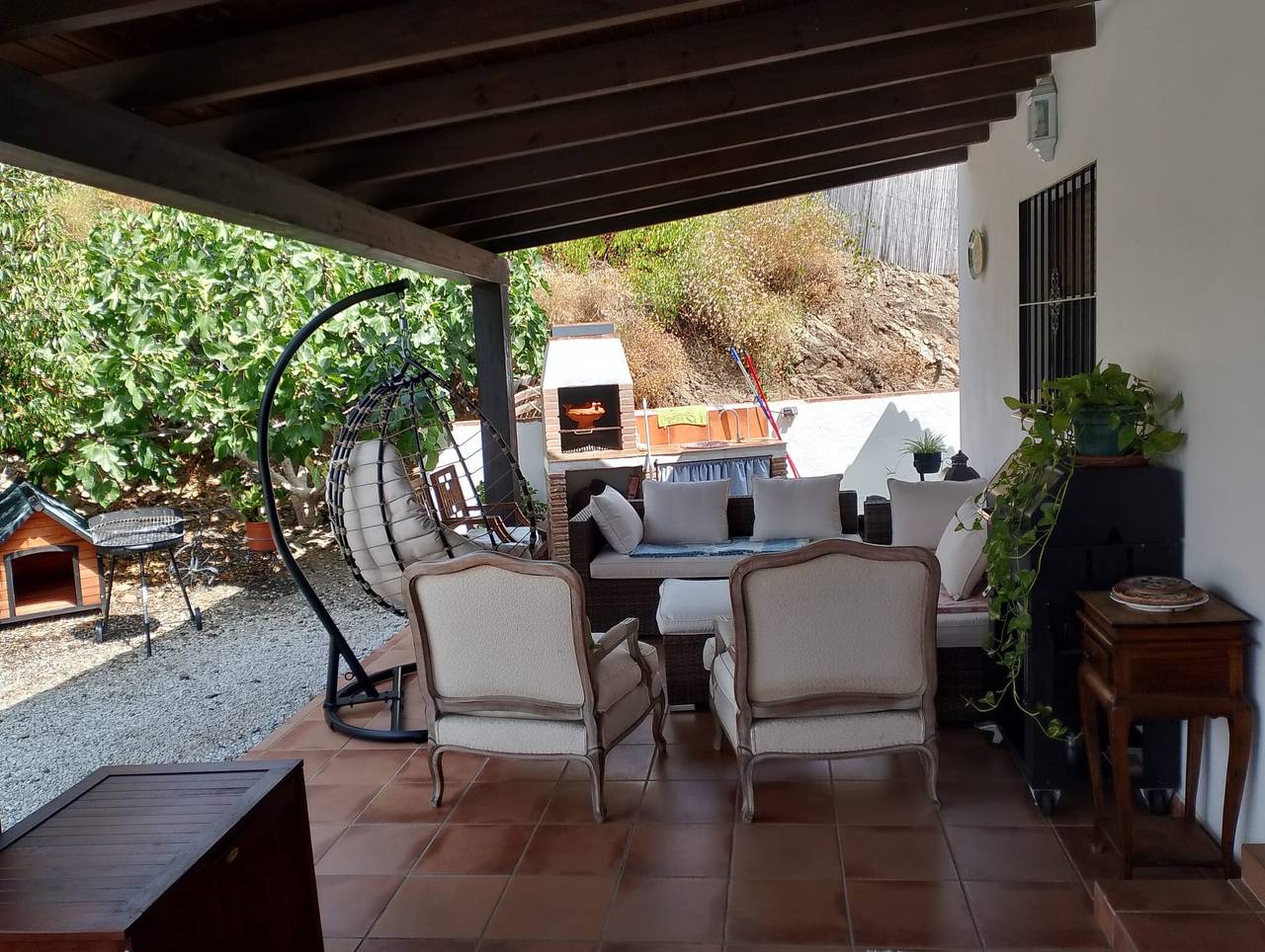 'Casa Rural Cuesta Málaga' met uitzicht op de bergen, privézwembad en airconditioning in El Borge, Málaga Provincie