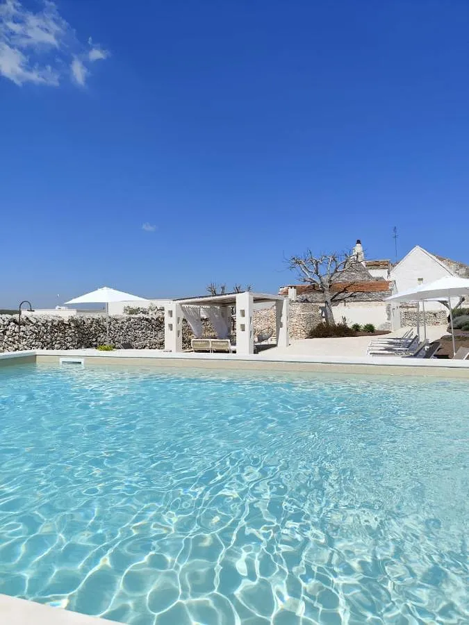 Aparthotel para 2 personas, con piscina además de jardín y jacuzzi - 1