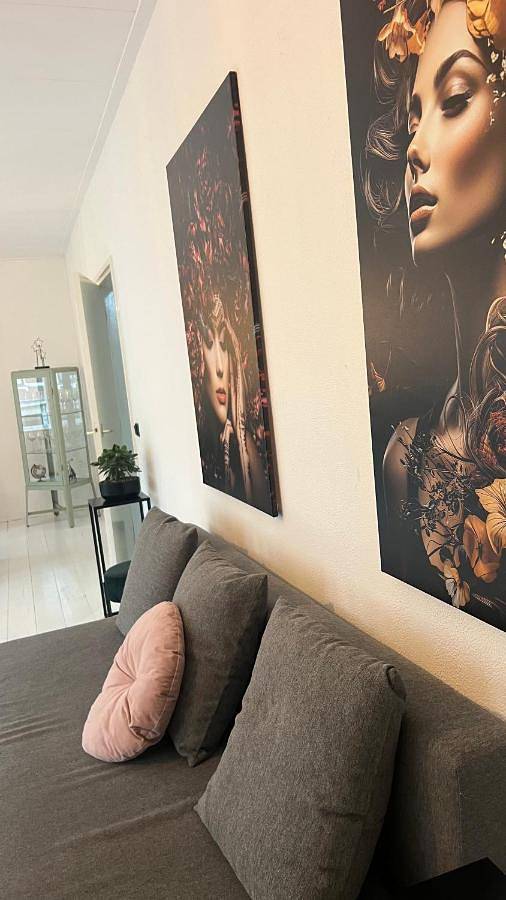 Gîte pour 6 personnes, avec vue et terrasse, adapté aux familles dans Bréda - 2