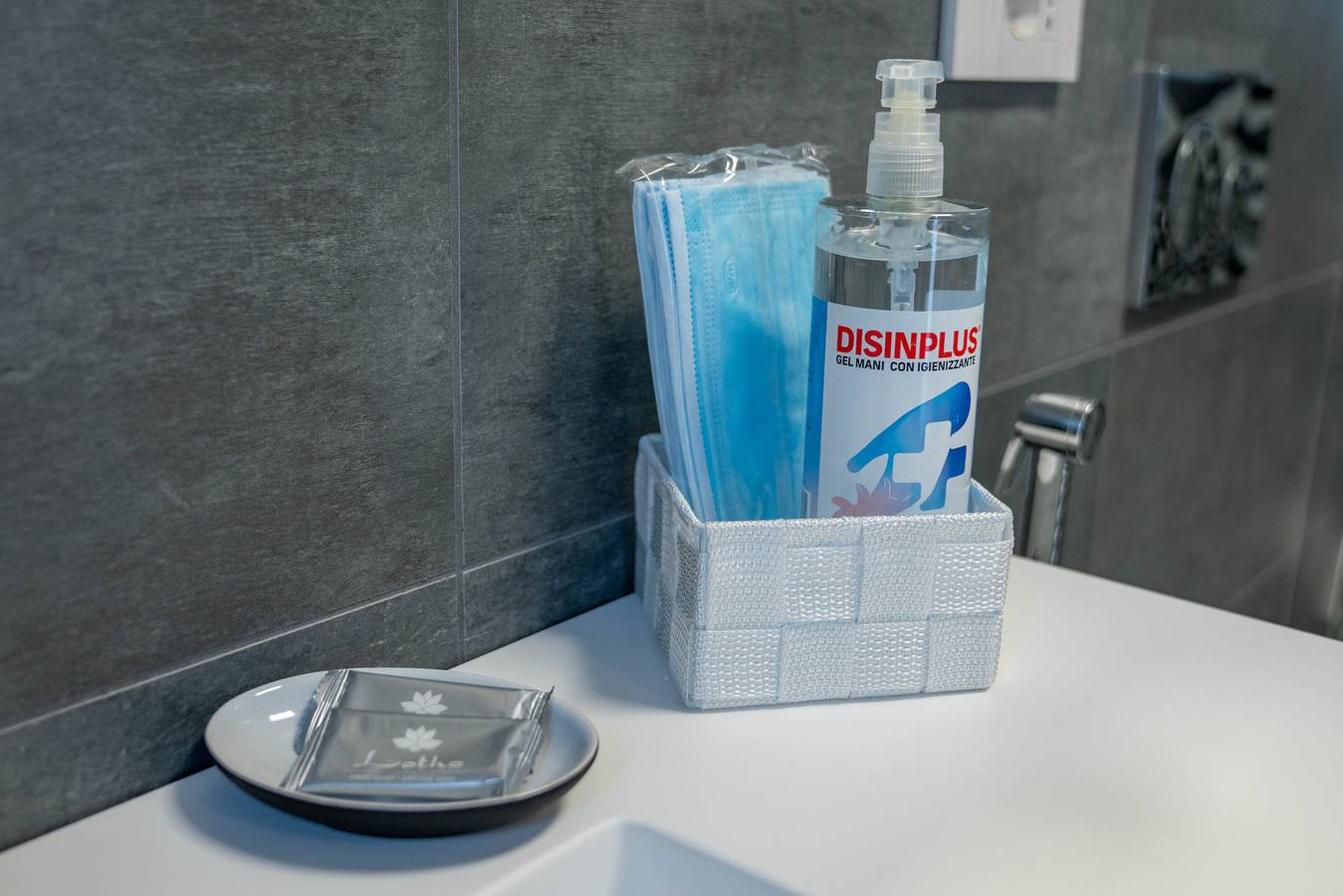 Ganze Wohnung, Appartamento Comballo Residence La Darsena in Lezzeno, Comer See