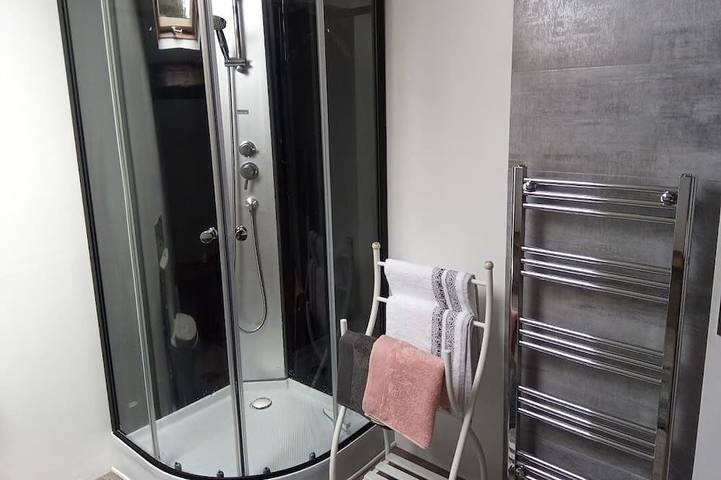 Chambre d’hôte pour 5 personnes, avec Jardin