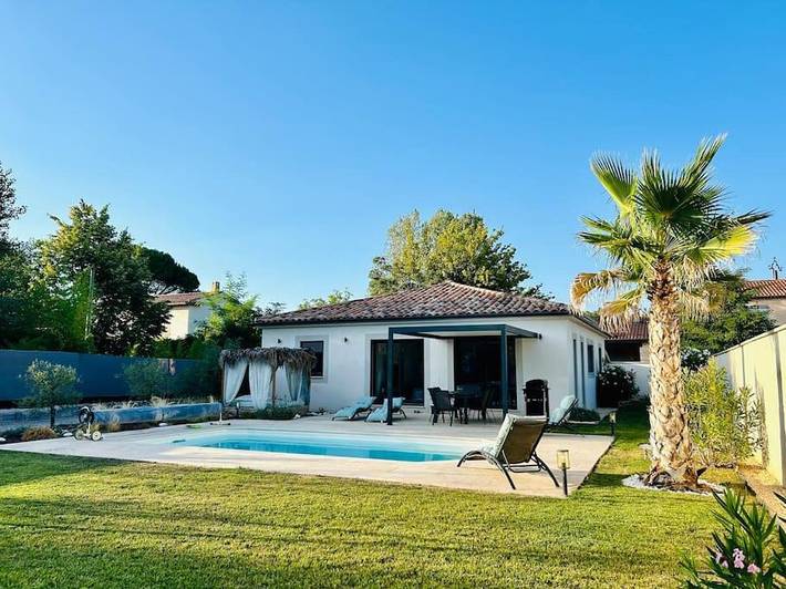 Maison de vacances pour 6 personnes, avec Terrasse ainsi que Jardin et Piscine