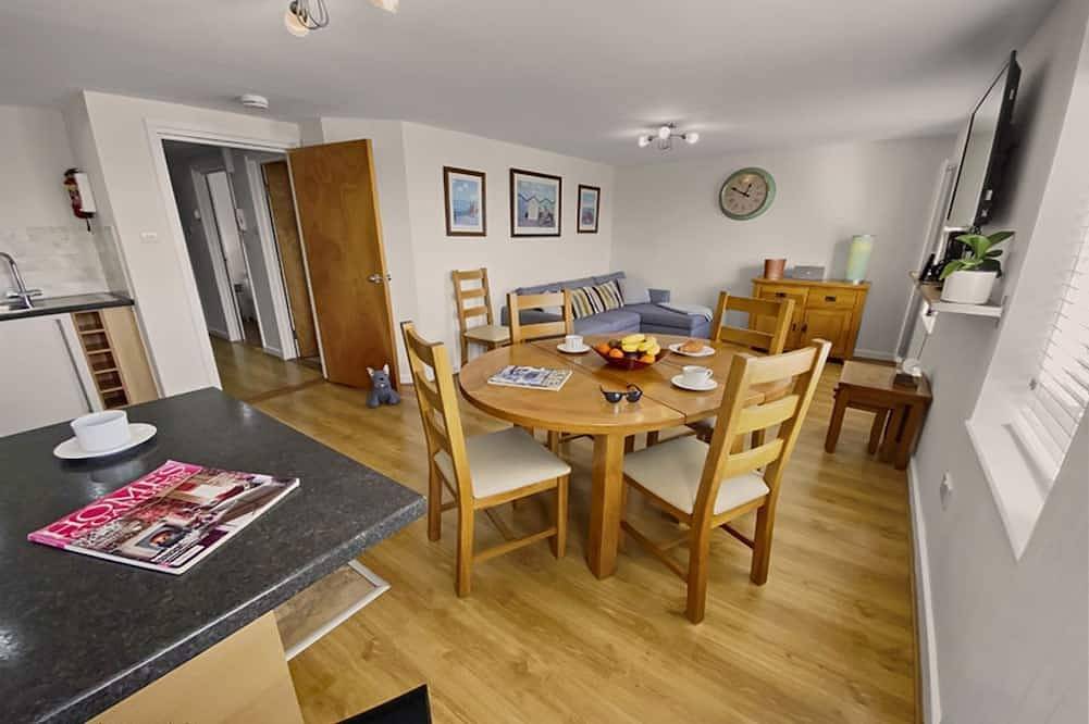 Appartement entier, Waterfront Quay - Appartement 2 chambres avec vue sur le port pour 4 personnes (+2) in Gosport, Hampshire