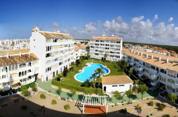 Ferienwohnung für 6 Personen, mit Pool und Terrasse - 1