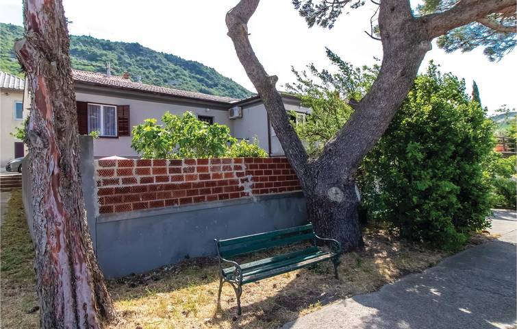 Location de vacances pour 6 personnes, avec terrasse, animaux acceptés à Kraljevica - 2