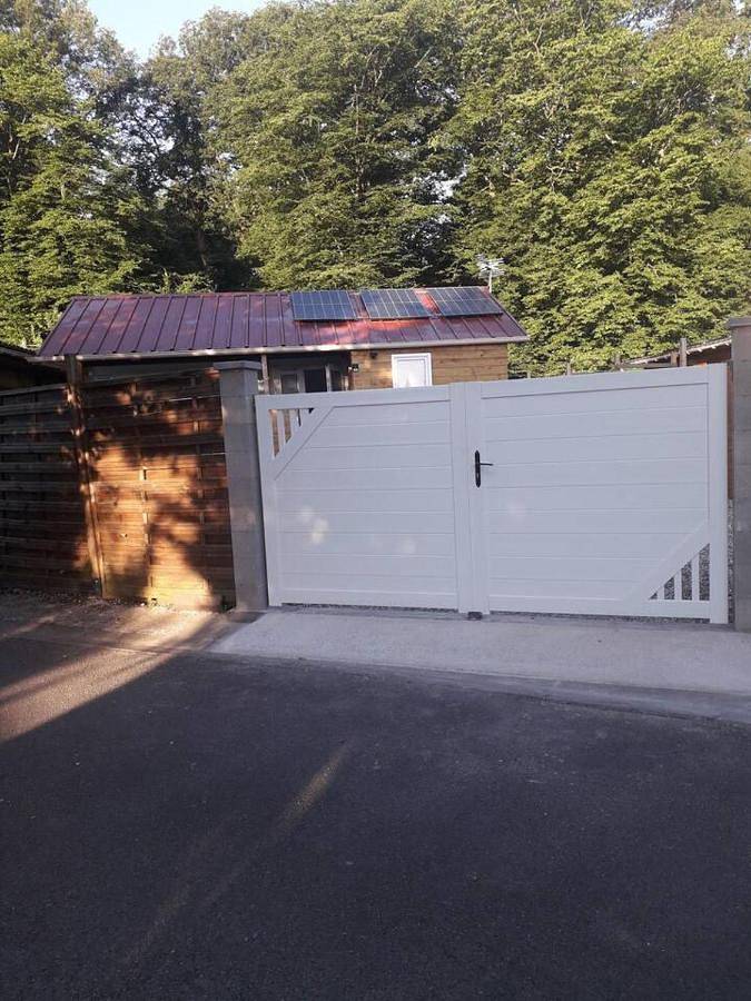 Gîte pour 4 personnes, avec jardin et terrasse à Les Bréviaires - 2