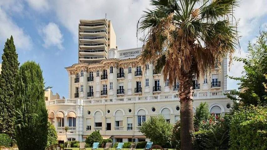 Gîte pour 5 personnes, avec terrasse, animaux acceptés dans Plage Veillat Saint Raphael - 2