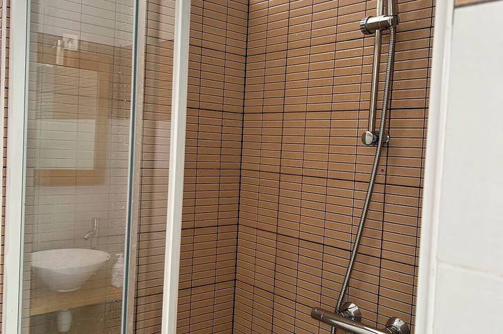 Ganze Wohnung, Master suite in single-storey house with terrace in Gaillac, Albi und Umgebung