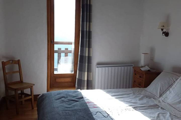 Location de vacances pour 5 personnes, avec balcon et jacuzzi à Montagny - 2