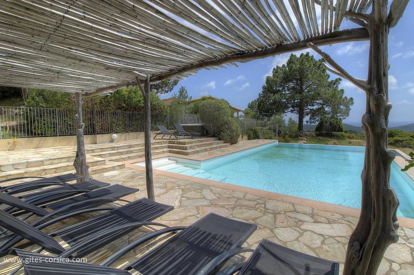 Casa rural con vistas al mar, piscina, terraza y aparcamiento - Monacia-d'Aullène in Roccapina, Monacia-d'Aullène