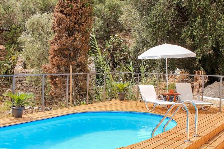 Villa for 4 people, with garden in Kalami