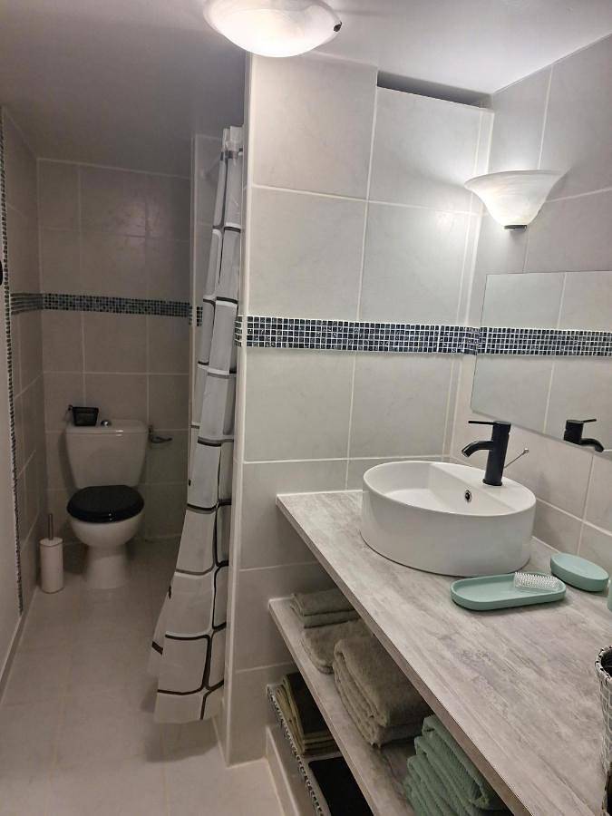 Appartement entier, Au Doux Repos in La Robine-sur-Galabre, Alpes-de-Haute-Provence