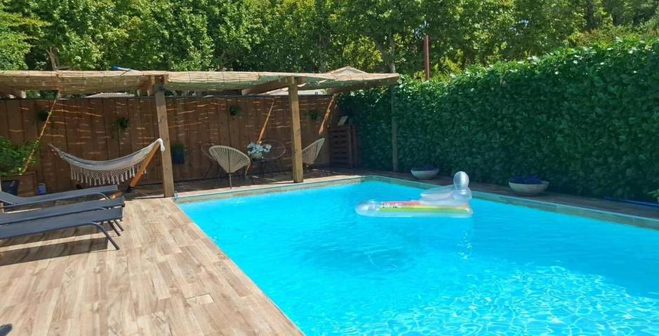 Appartement de vacances pour 4 personnes, avec Terrasse et Piscine