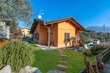 Ferienhaus für 9 Personen in Besozzo, Varese Provinz, Bild 2