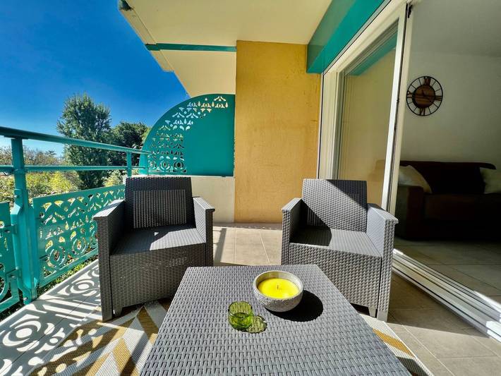 Ganze Wohnung, Ferienwohnung für 2 Personen mit Terrasse in Roquebrune-Cap-Martin, Mittelmeerküste (Frankreich)